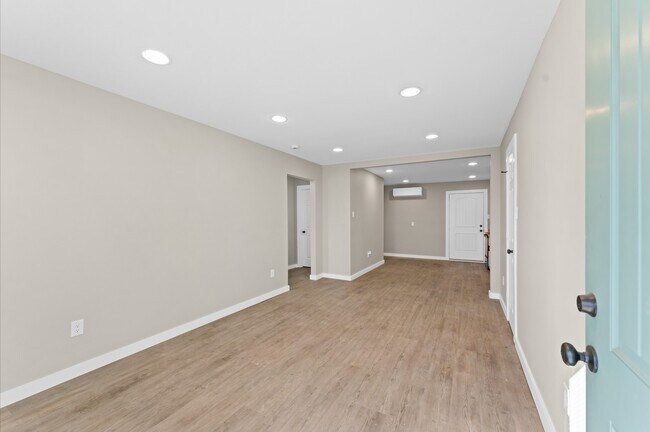 Foto del edificio - 2623 Canfield St