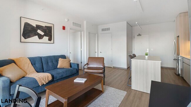 Foto del edificio - 513 S Damen Ave