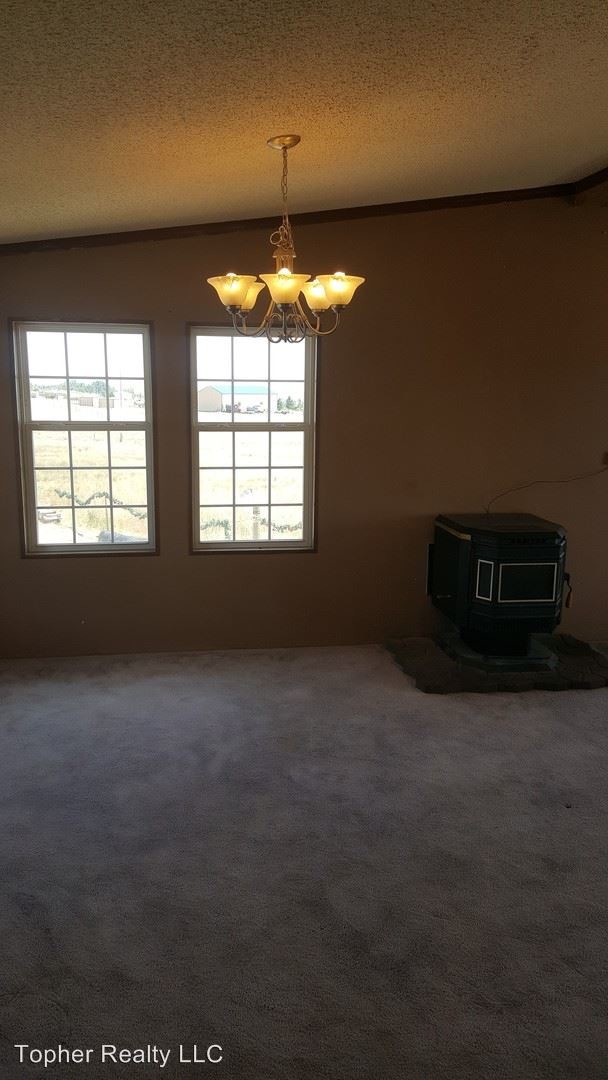 Building Photo - 5 br, 3 bath House - 8550 Applegate Dr.