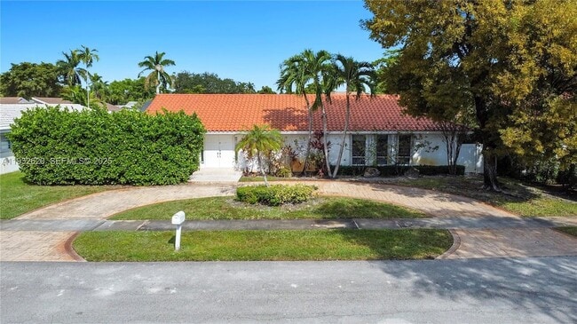 Foto del edificio - 2101 NE 211th Terrace