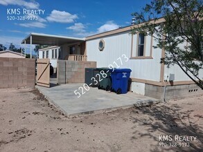 Building Photo - 3064 E Acacia Club Ln