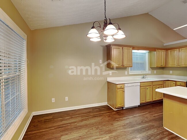 Foto del edificio - 3301 Freedom Landing NW