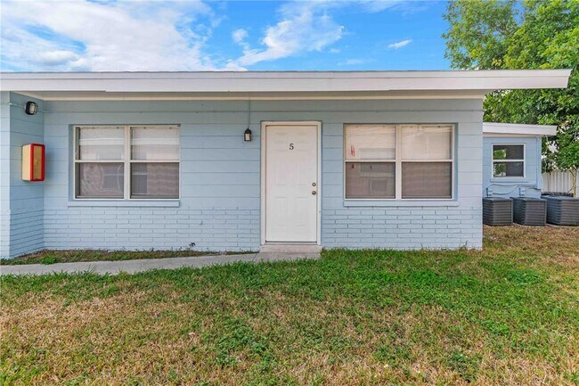 Foto del edificio - 140 112th Ave N