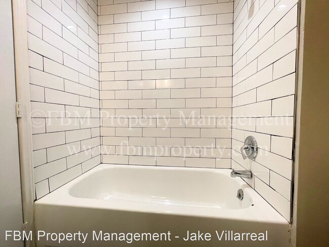 Building Photo - 3 br, 2 bath House - 500 Kirven Ave