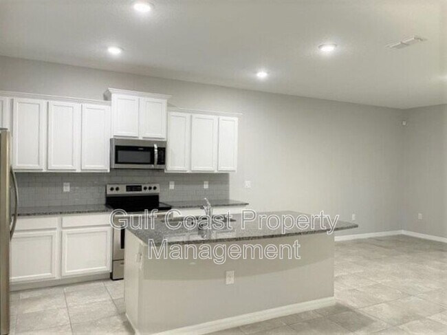 Building Photo - 2658 Midnight Pearl Dr