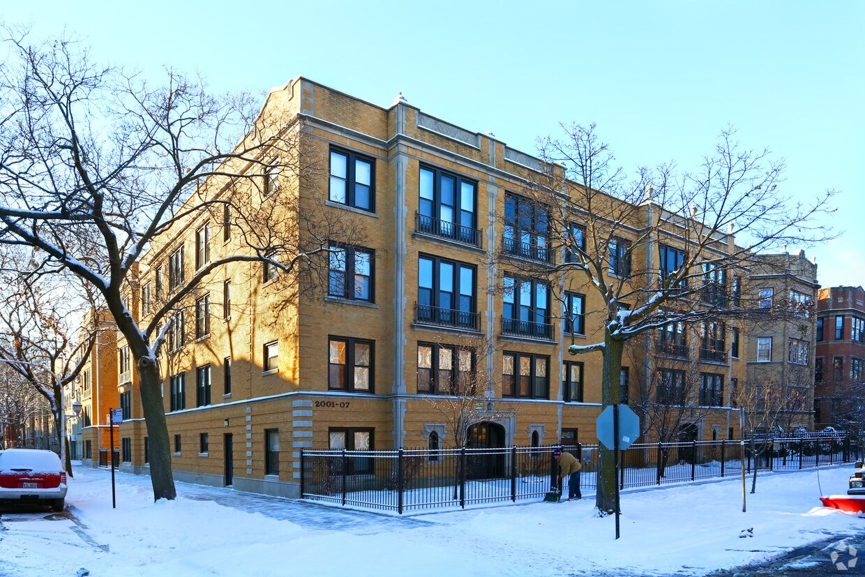 Primary Photo - Damen Fargo