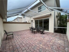 Building Photo - 28482 Villagewalk Blvd