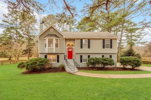 Foto principal - 3700 Davis St