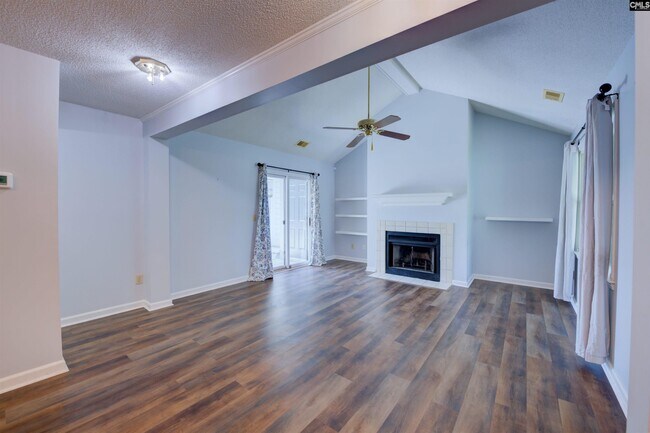 Building Photo - 106 Huntcliff Dr