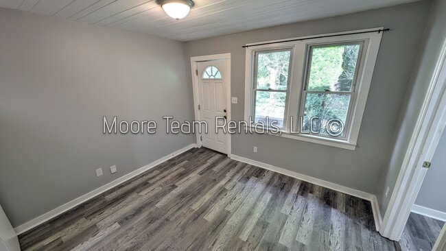 Foto del edificio - Cozy 1-Bed, 1-Bath Home + Office