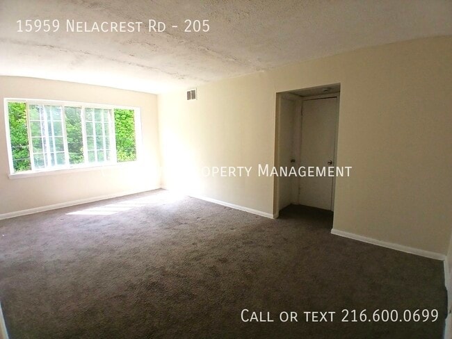 Building Photo - 15959 Nelacrest Rd