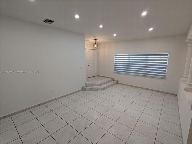 Building Photo - 12381 Natalies Cove Rd