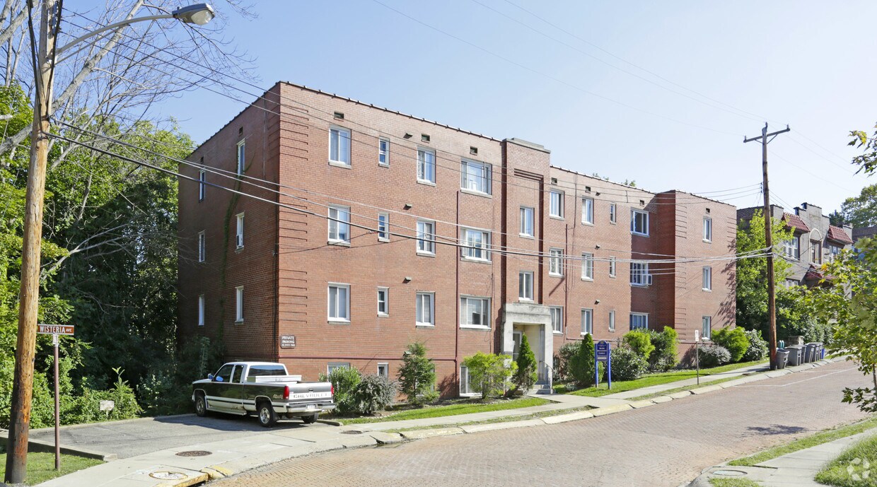 Primary Photo - Wisteria Apartments