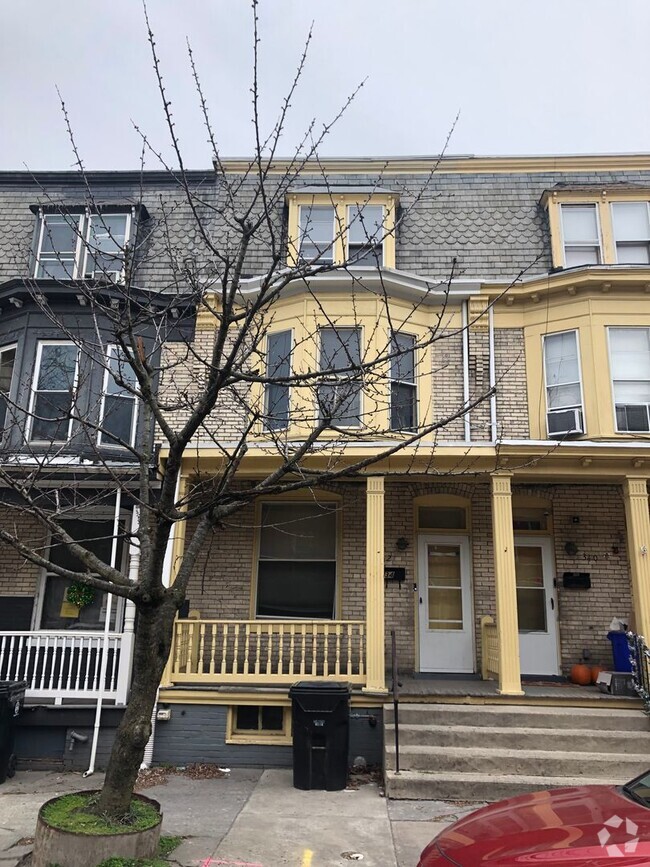 Building Photo - 342 Hummel St