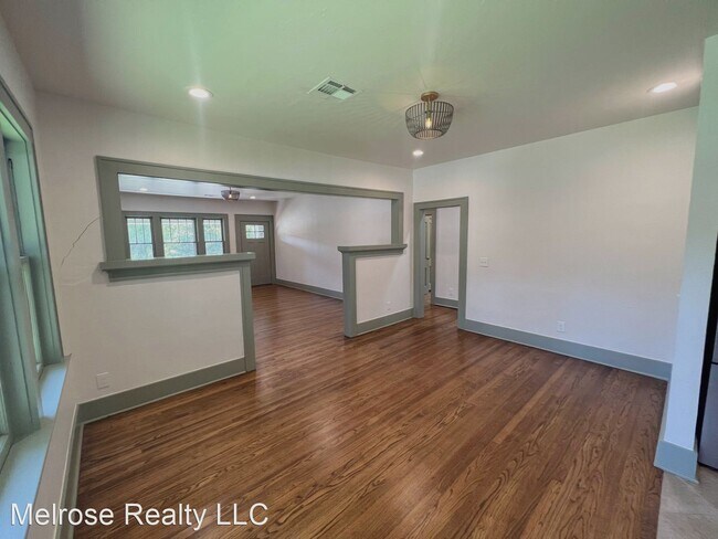 Foto del edificio - 3 br, 2 bath House - 2623 N Walker Ave