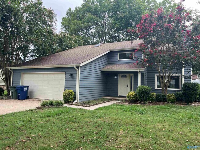 Building Photo - 14909 Clovercrest Dr SE