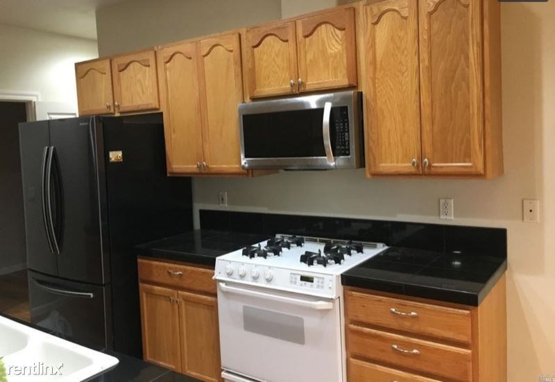 Foto del edificio - 3 br, 2 bath House - 1290 Tuck Rd