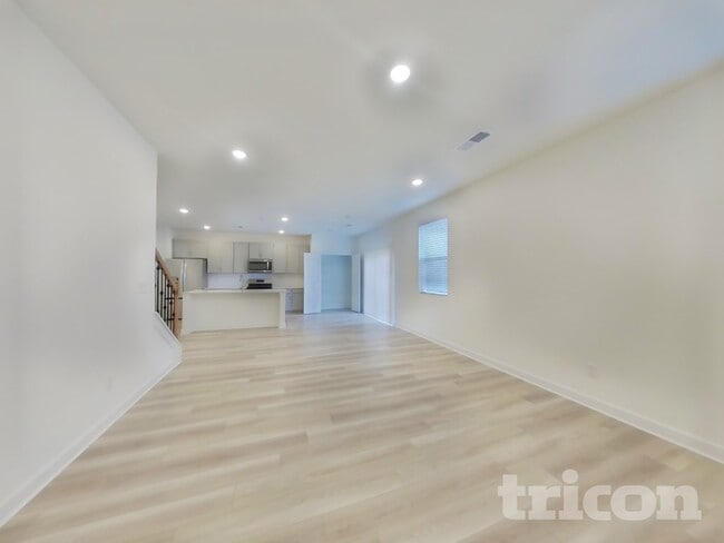 Building Photo - 5054 Lawler Ln