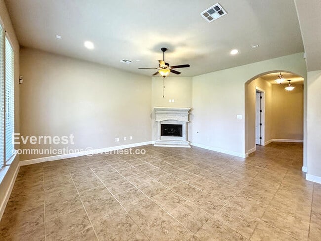 Building Photo - 204 Brantley Lake Ln