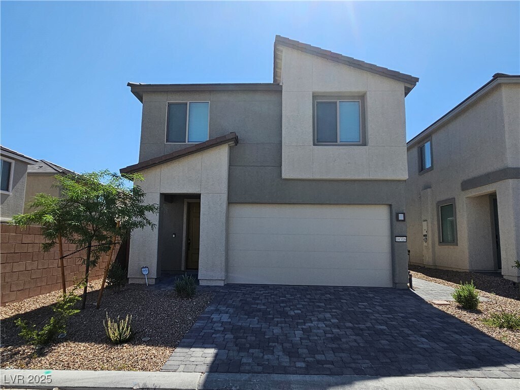 Primary Photo - 10316 Altavia Rock St