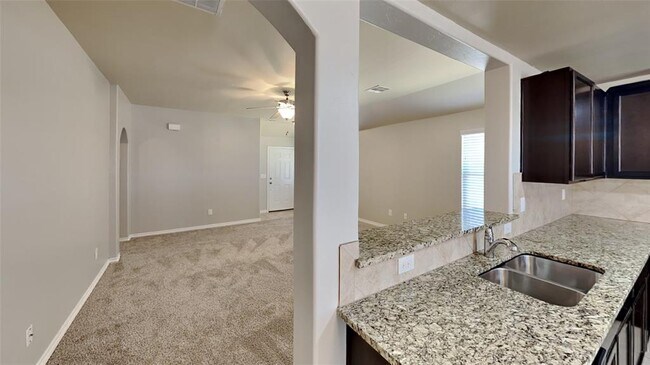 Foto del edificio - 10213 NW 24th Terrace