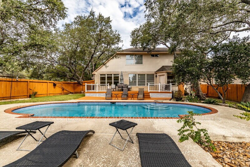 Foto principal - 9610 Rocksprings St