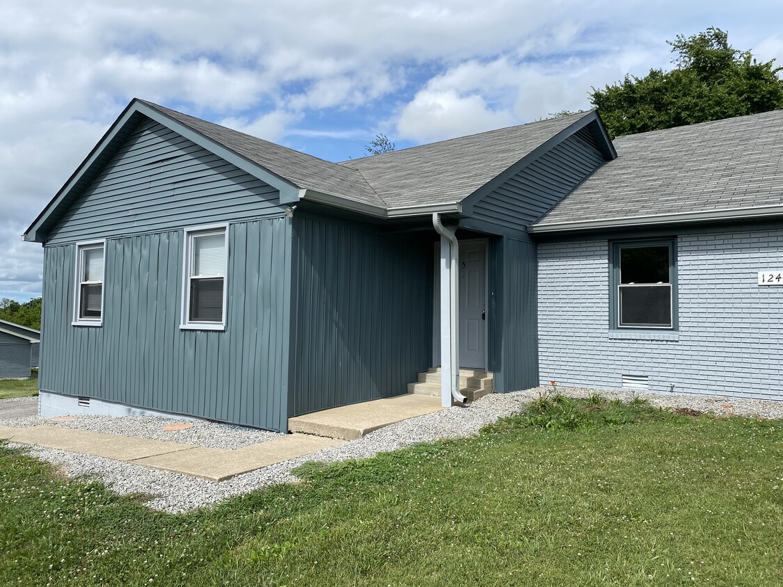 124 Crestview Dr Unit A, Franklin, KY 42134 Condo for Rent in