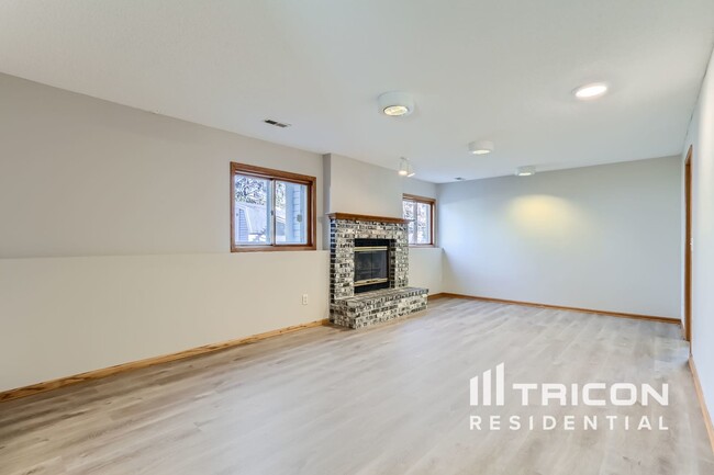 Foto del edificio - 14430 Exley Ln
