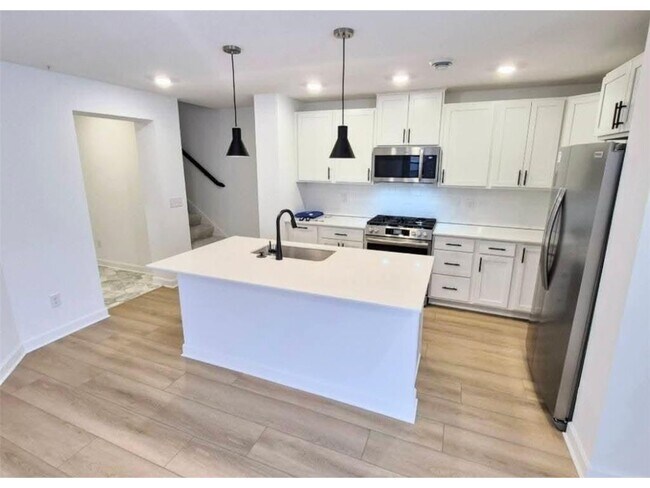 Foto del edificio - 14945 Archdale Ln