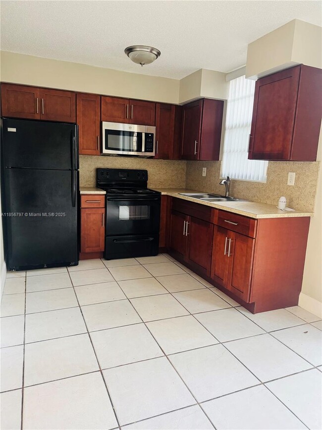 Photo - 6155 SW 69th St Apartment