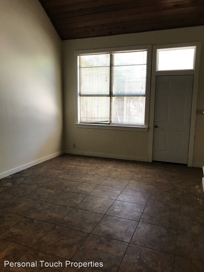 Building Photo - 1 br, 1 bath House - 8245 GOVERNOR DRIVE