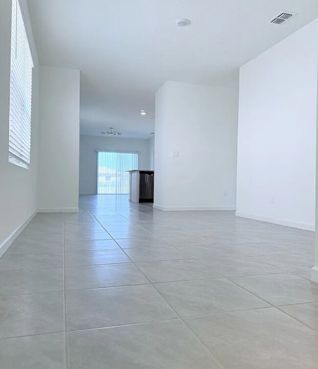 Foto del edificio - 12152 Rimini Wy