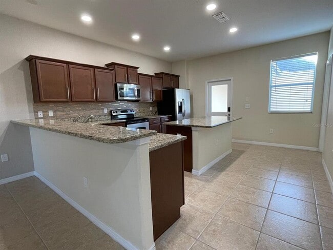 Building Photo - 9008 Savannah Magnolia Ln