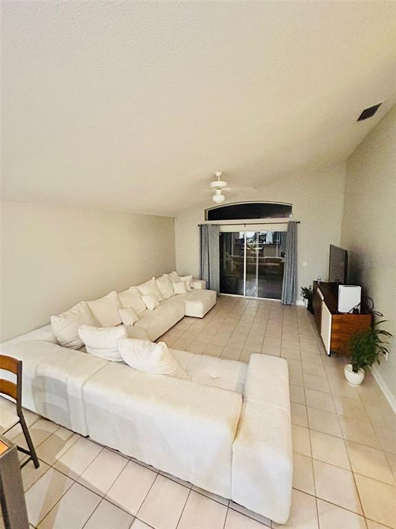 Foto del edificio - 4528 Raintree Ridge Rd