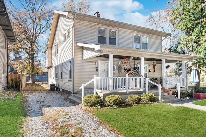 Beautifully Updated 3-Bedroom Home - Beautifully Updated 3-Bedroom Home