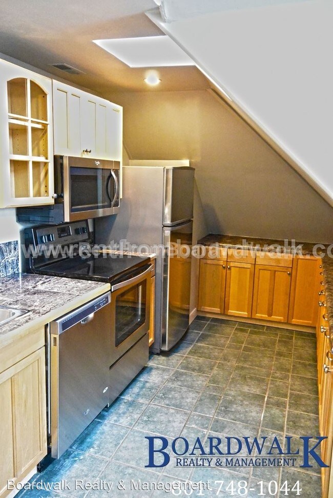 1089 S 800 W, Woods Cross, UT 84087 Condo for Rent in Woods Cross, UT