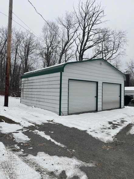 Foto del edificio - 2566 Easton Turnpike