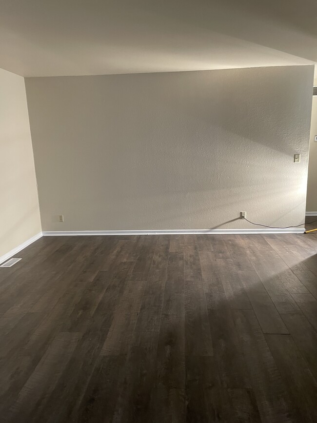 Living Room - 2641 Kragspough Ct