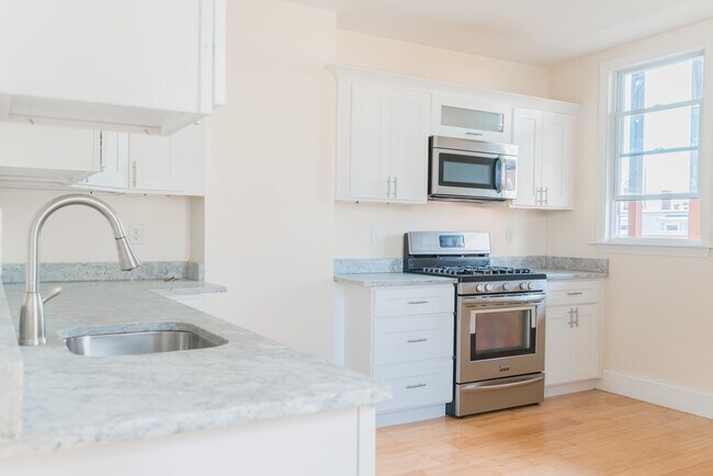 Foto del edificio - 28 Princeton St