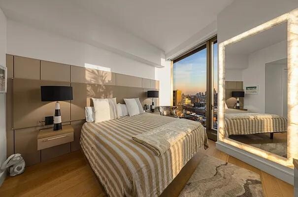 Foto del edificio - 500 W 18th St