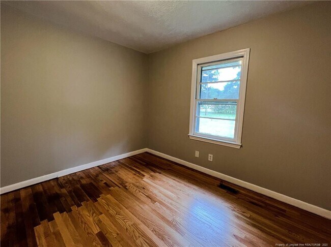 Foto del edificio - 4216 Rosehill Rd