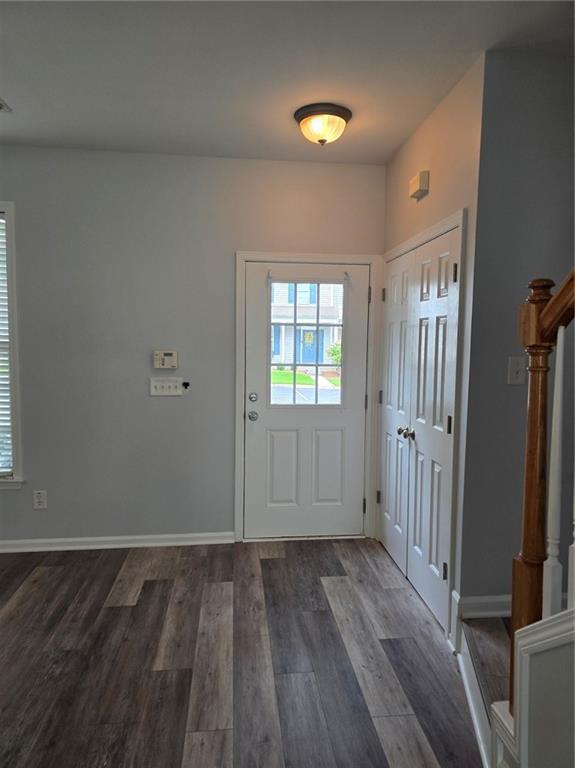 Building Photo - 909 Prestwyck Ct