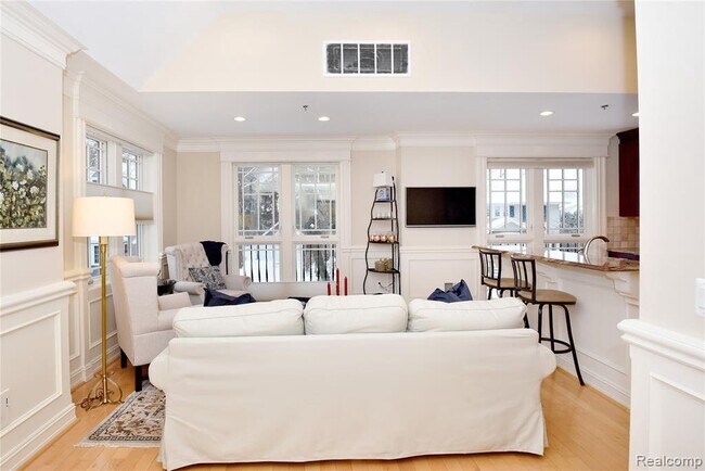 Foto del edificio - 622 Bloomfield Ct