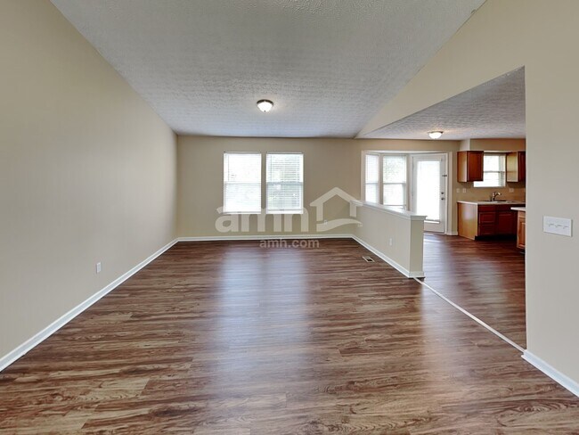Foto del edificio - 2423 Vining Drive