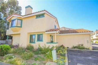 Building Photo - 1277 Belridge St