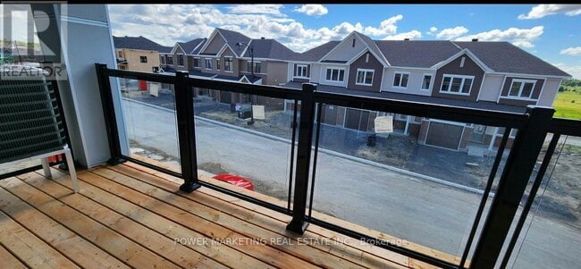 Building Photo - 139 Beebalm Cres