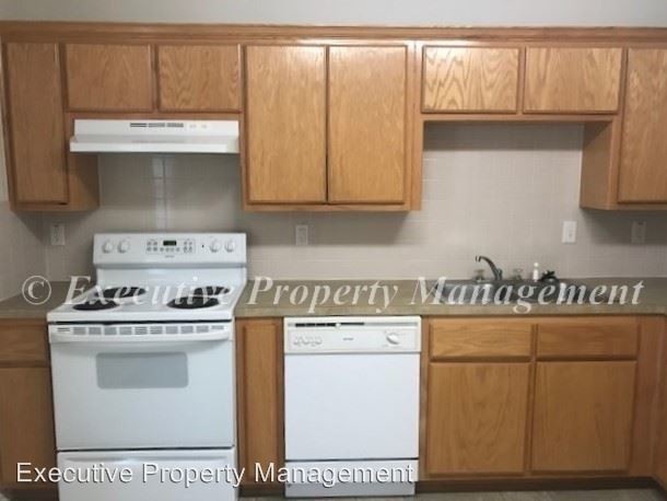 Building Photo - 2 br, 1 bath Apartment - 4102 Shasta Road