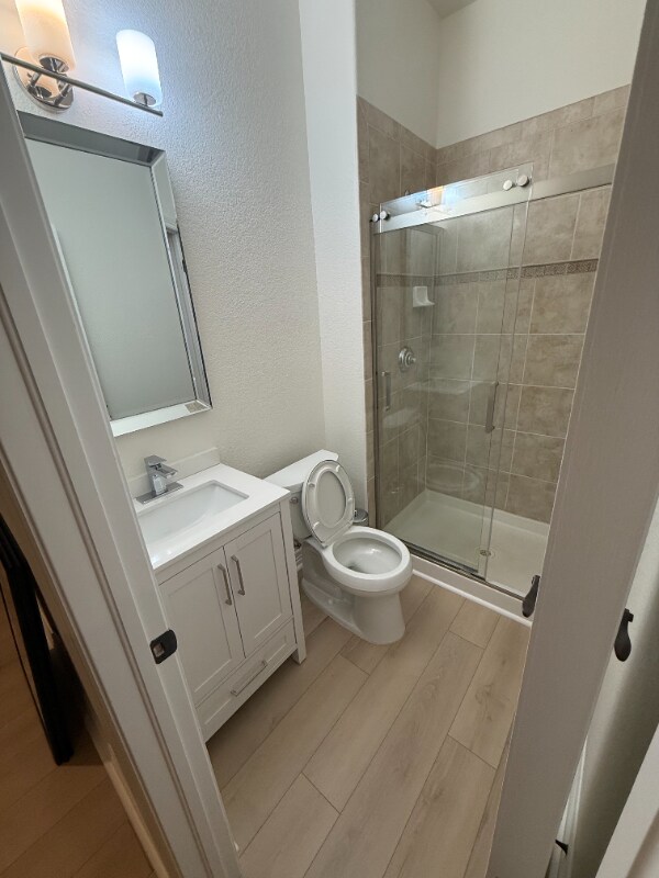 Foto del edificio - 5242 Oak Hollow Dr