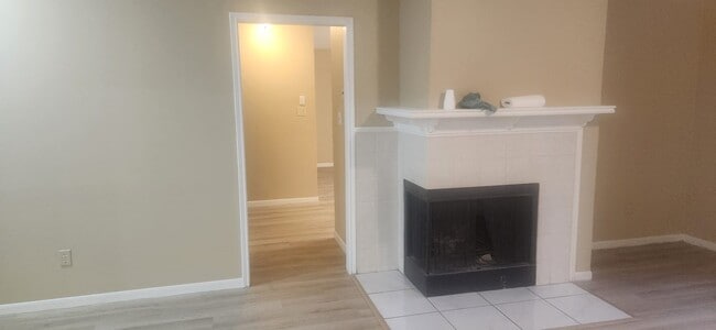 Foto del edificio - 5514 Clarkston Ln