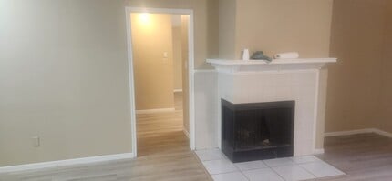 Building Photo - 5514 Clarkston Ln